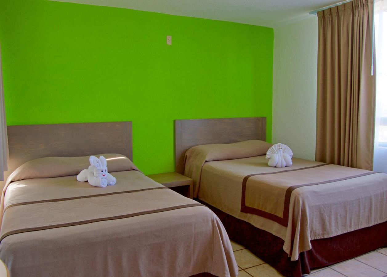 Sunrock Hotel & Suites Cabo San Lucas Exterior photo