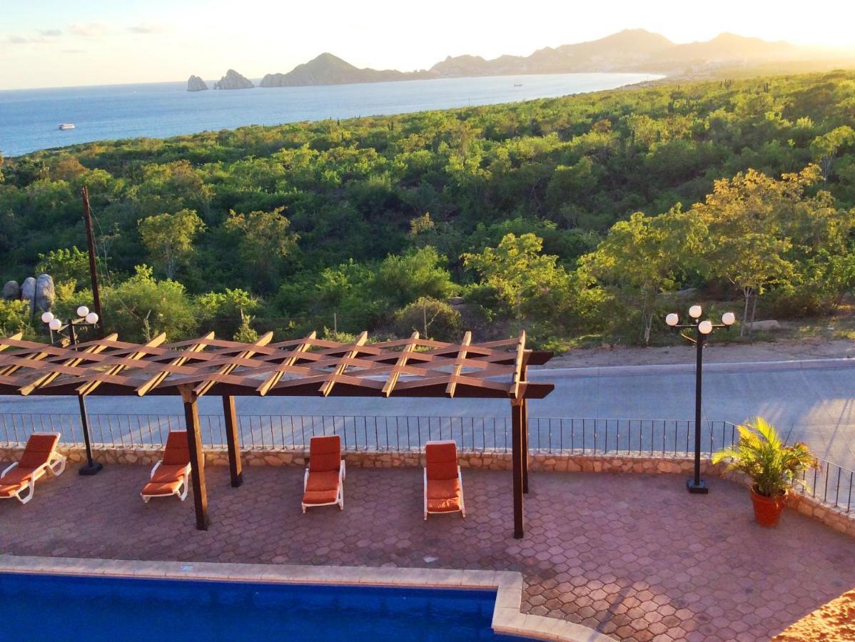 Sunrock Hotel & Suites Cabo San Lucas Exterior photo
