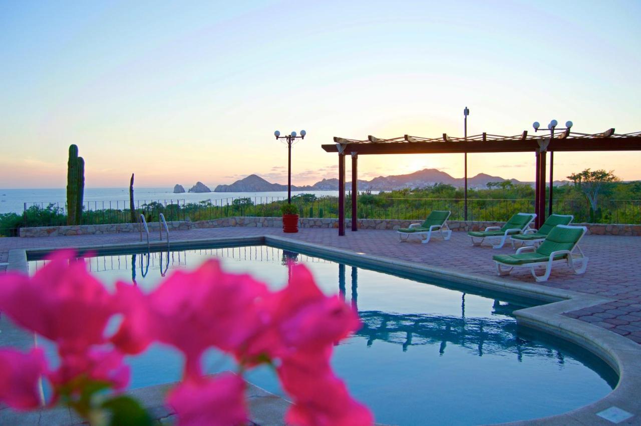 Sunrock Hotel & Suites Cabo San Lucas Exterior photo